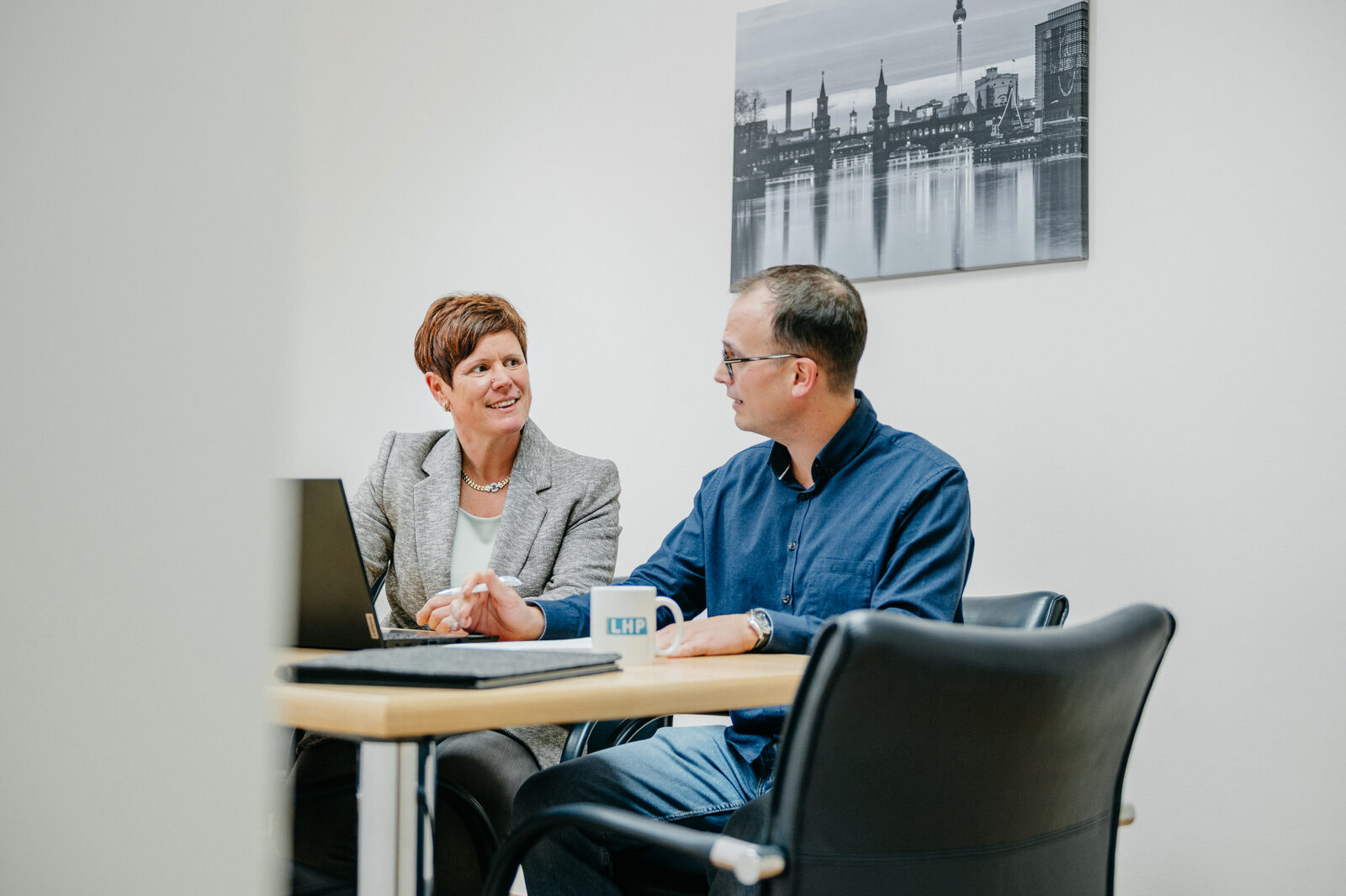 Persönlicher Austausch – Bettina Wolfarth & Florian Hahn